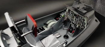 AeroJet F-86 1/6.5 ARF PRO Version, Farbschema 12: The Huff (Chrome)
