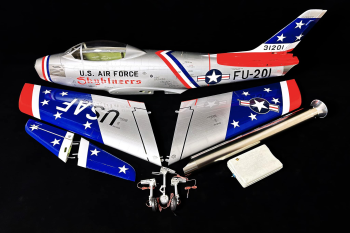 AeroJet F-86 1/6.5 ARF PRO Version, Farbschema 05: FU201 (chrome)