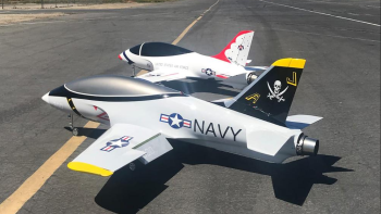AeroJet Hummingbird ARF PRO 1.8m Farbschema: Thunderbird