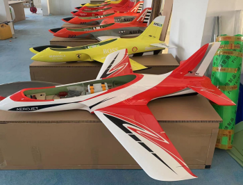 AeroJet Hummingbird ARF PRO 1.8m Farbschema: Diamondback