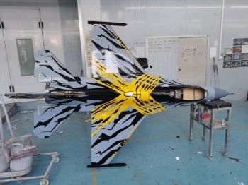 Jetlegend F-16C 1/5 PNP-Version Belgian Airforce - Solo Display Team X-TIGER KST Edition
