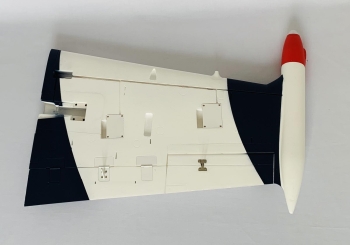 Flügel links für Global AeroFoam L-39 "CCCP" Turbinenversion