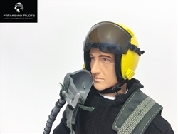 SCALE Full-Body Jet Pilot 1/4 SCHWARZ/GELB