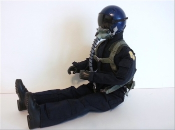 MODERN-JET-1-6-RC-PILOT-FIGURE BLUE servo operated head