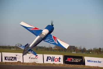 PILOT-RC Laser 103'' (2.61m) Farbschema 5