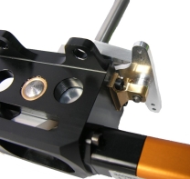 ER40 nose retract with steering