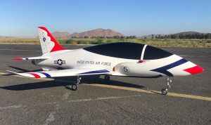 AeroJet Hummingbird ARF PRO 1.8m Farbschema: Thunderbird