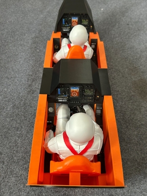 JetRuler Viper Jet 2.6 m – scale cockpit with pilot