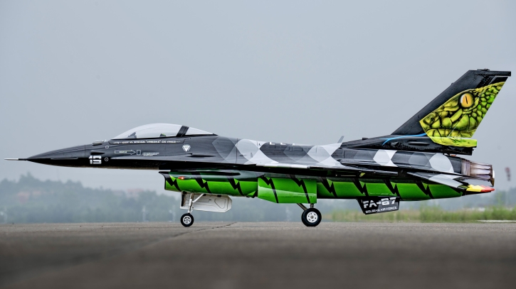 AeroJet F16 1/6 Premium, Farbschema 07: Belgium Viper (AirBrush)