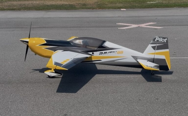 PILOT-RC RAVEN-103" Farbschema 02
